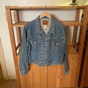 Rare NWOT Levi’s Type II Jean Jacket Cinch Back Women’s Medium Never Worn